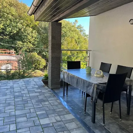 Zsolna Balatonfuzfo