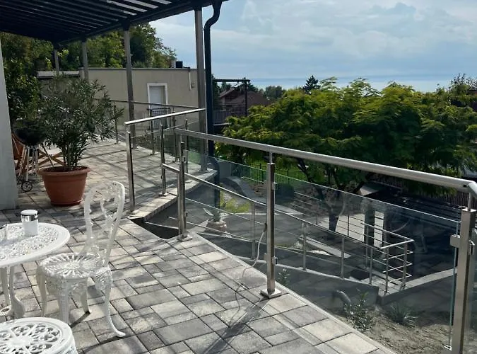 Zsolna Lägenhet